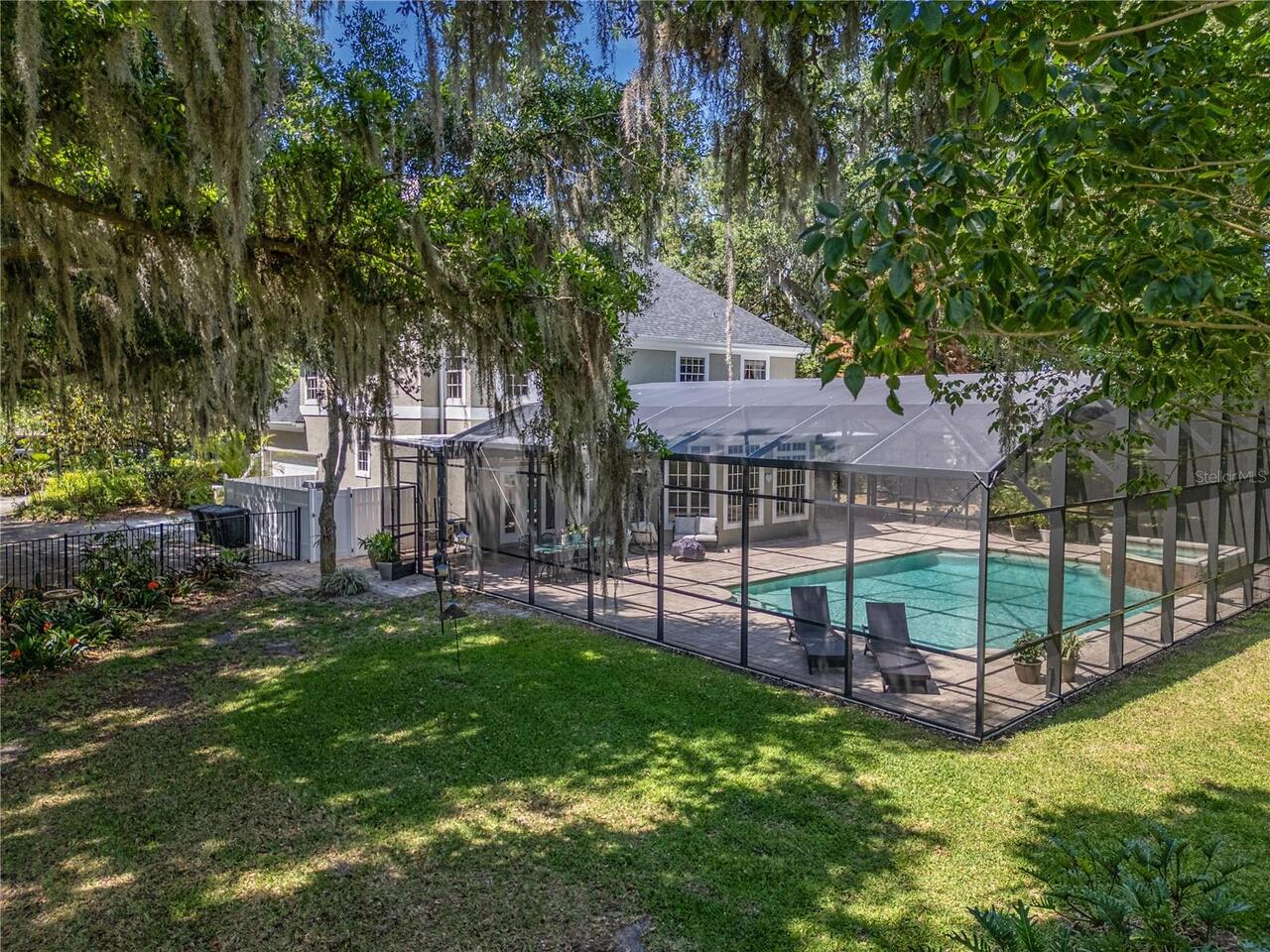 Listing Photo 10