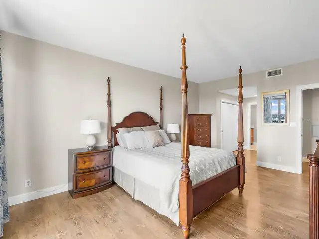 Listing Photo 20