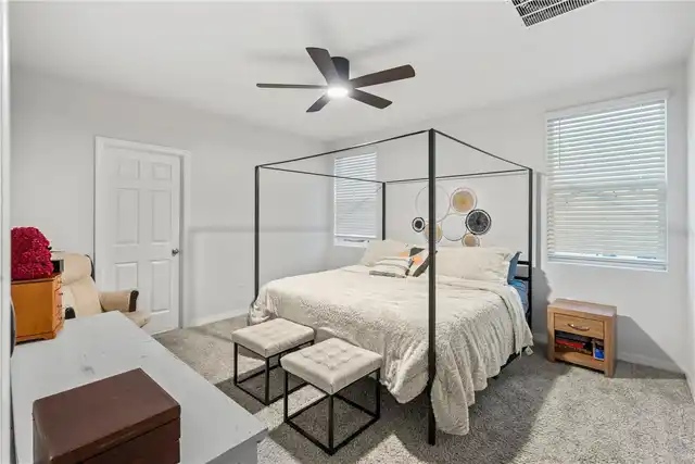 Listing Photo 22