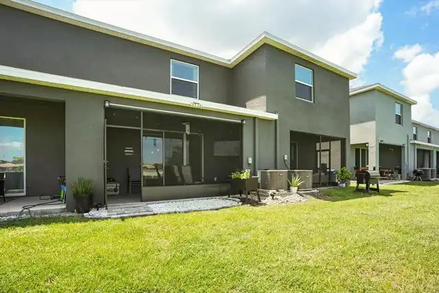 Listing Photo 25