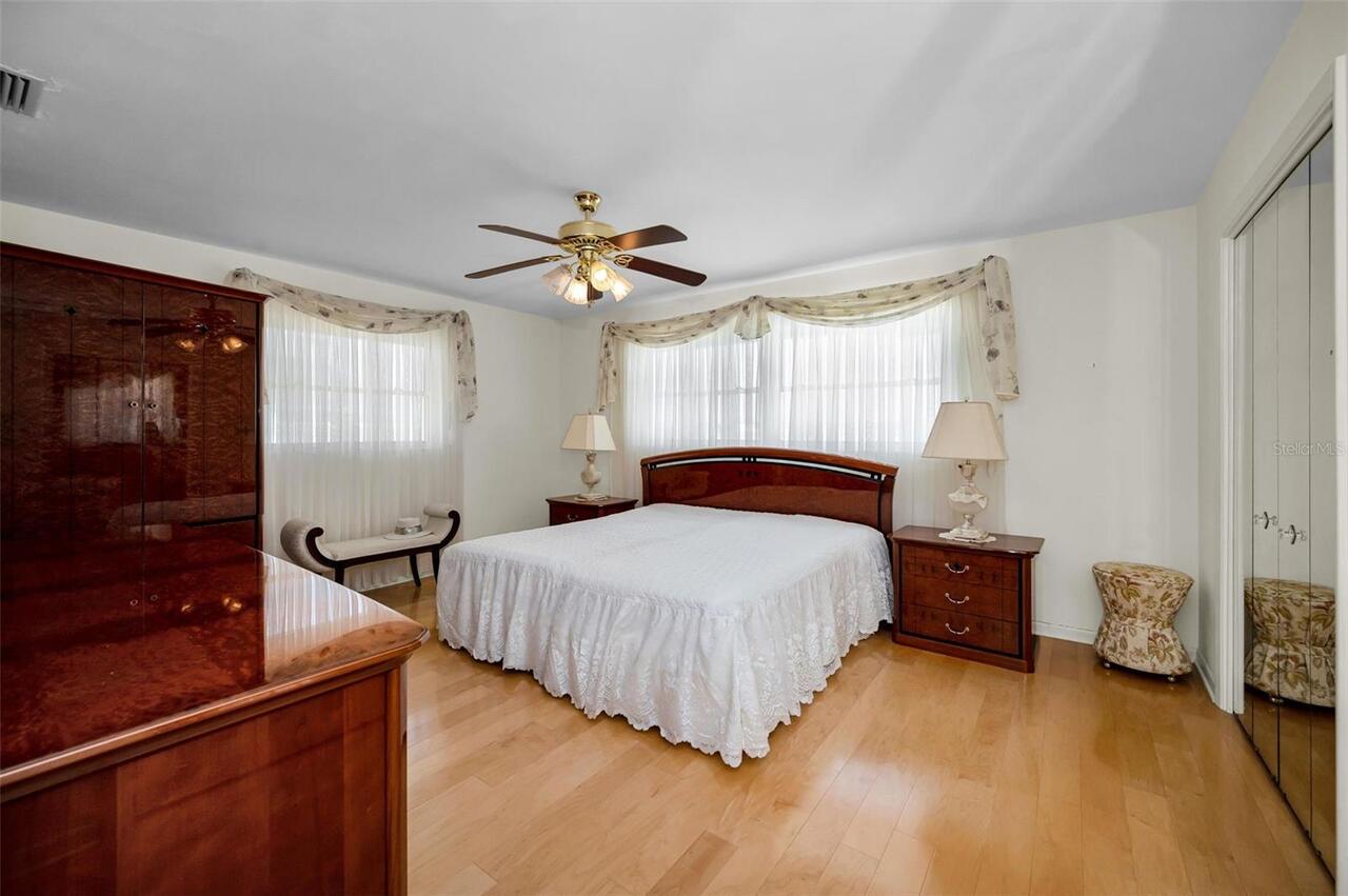 Listing Photo 42