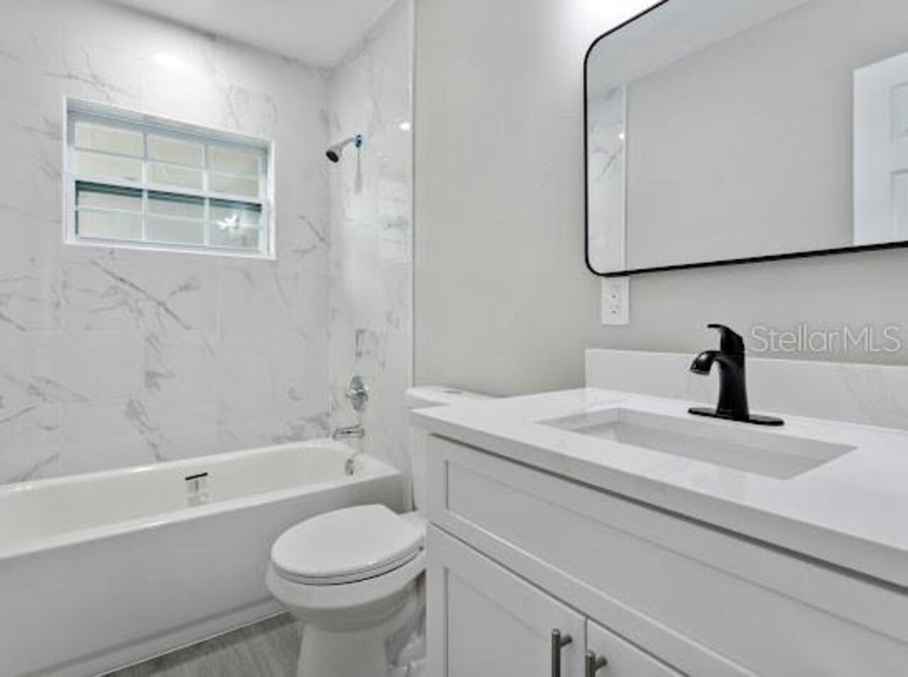 Listing Photo 12