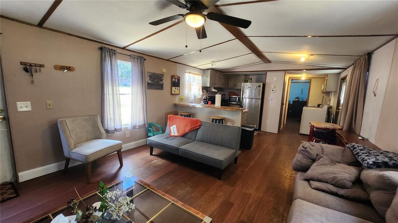 Listing Photo 16