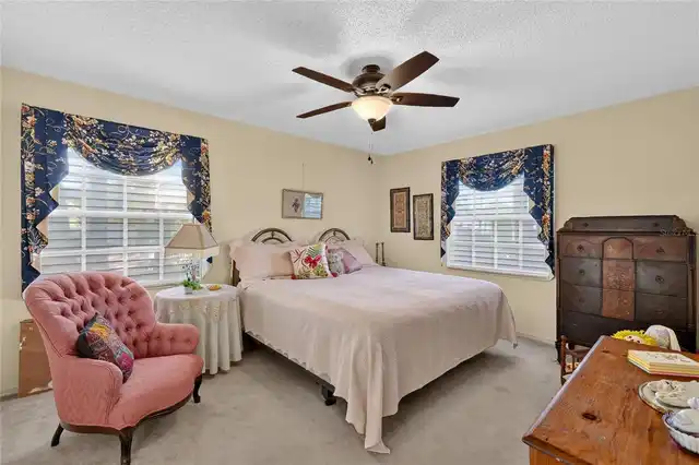 Listing Photo 34