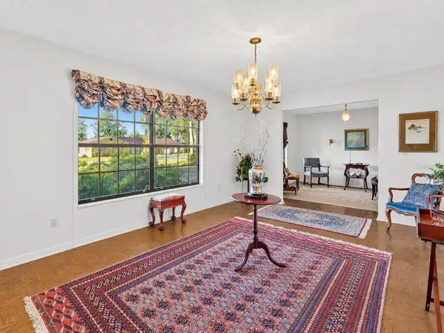 Listing Photo 13