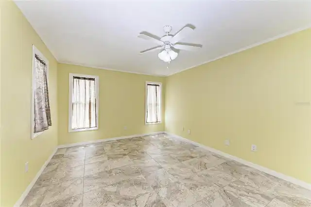 Listing Photo 24