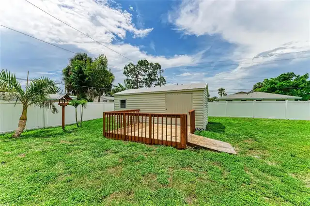 Listing Photo 43