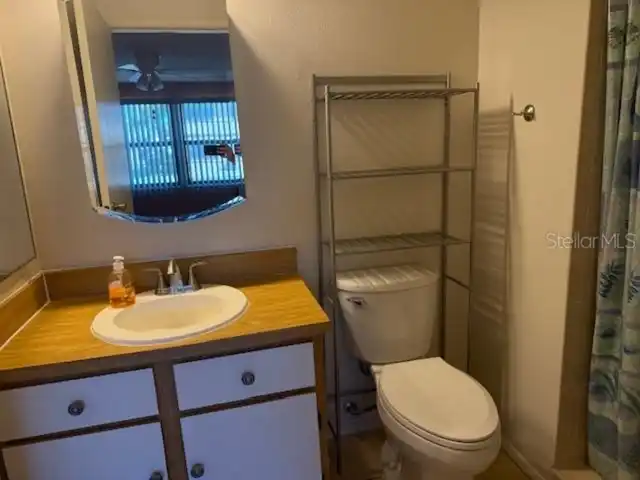 Listing Photo 11
