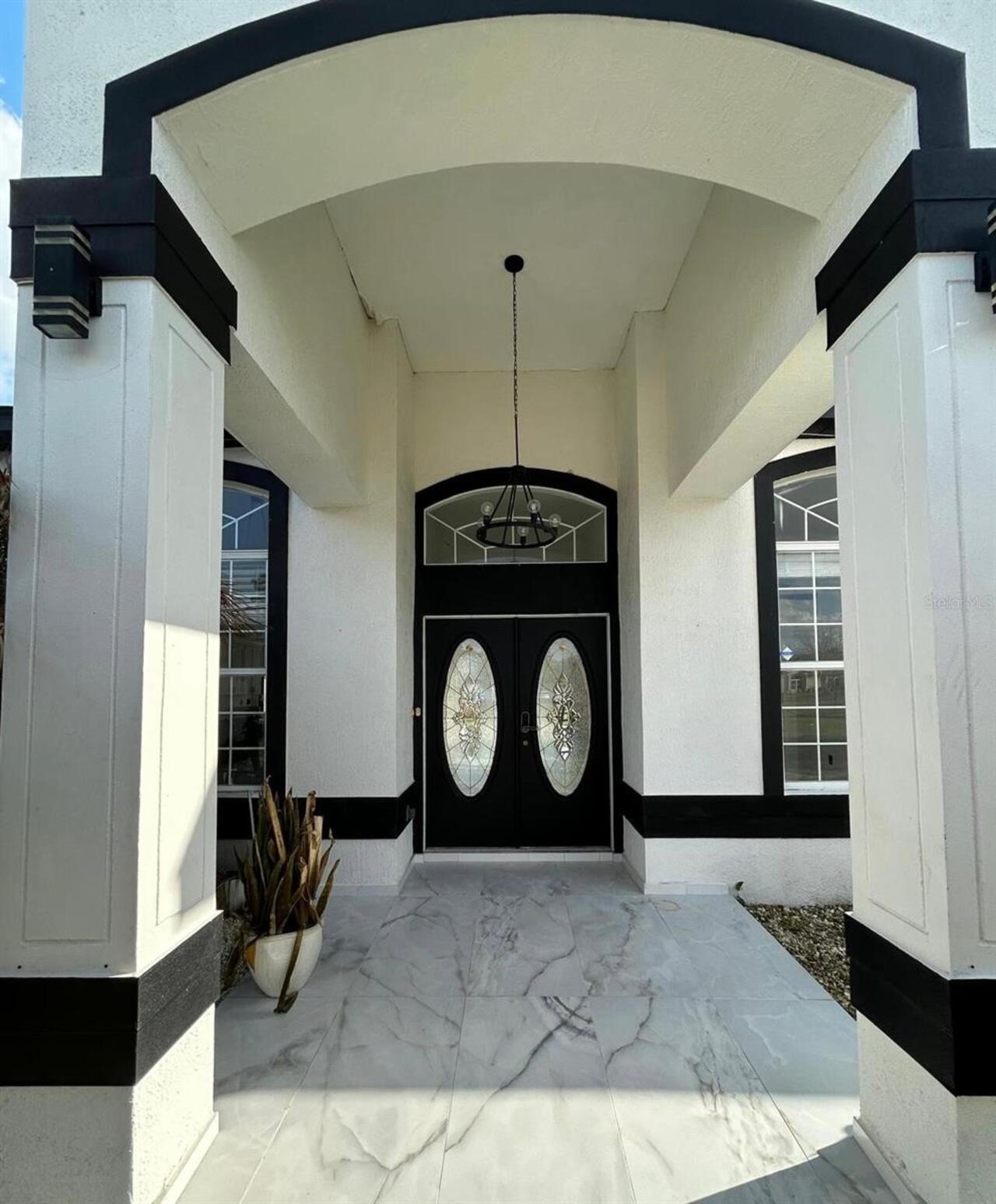 Listing Photo 9