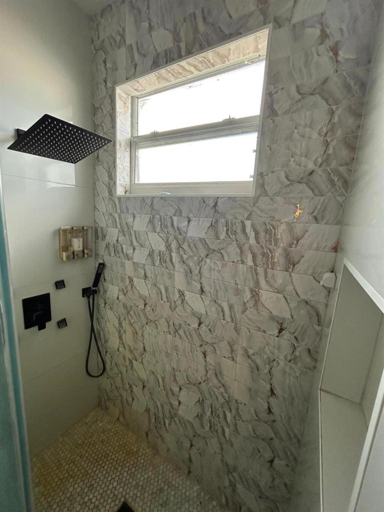 Listing Photo 33
