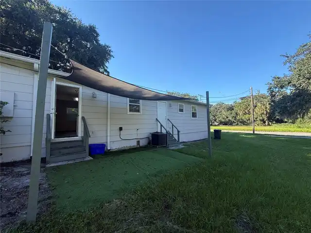 Listing Photo 15