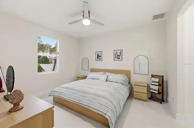 Listing Photo 17