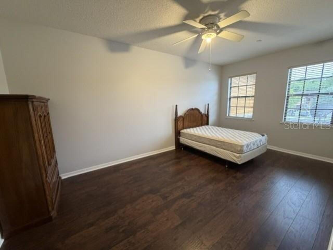 Listing Photo 16