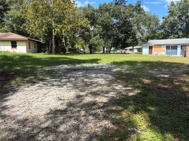 Listing Photo 6