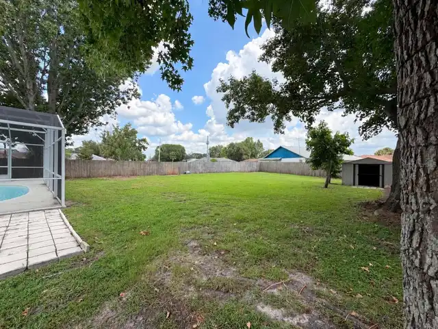 Listing Photo 14