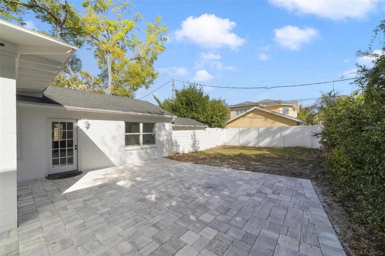 Listing Photo 7