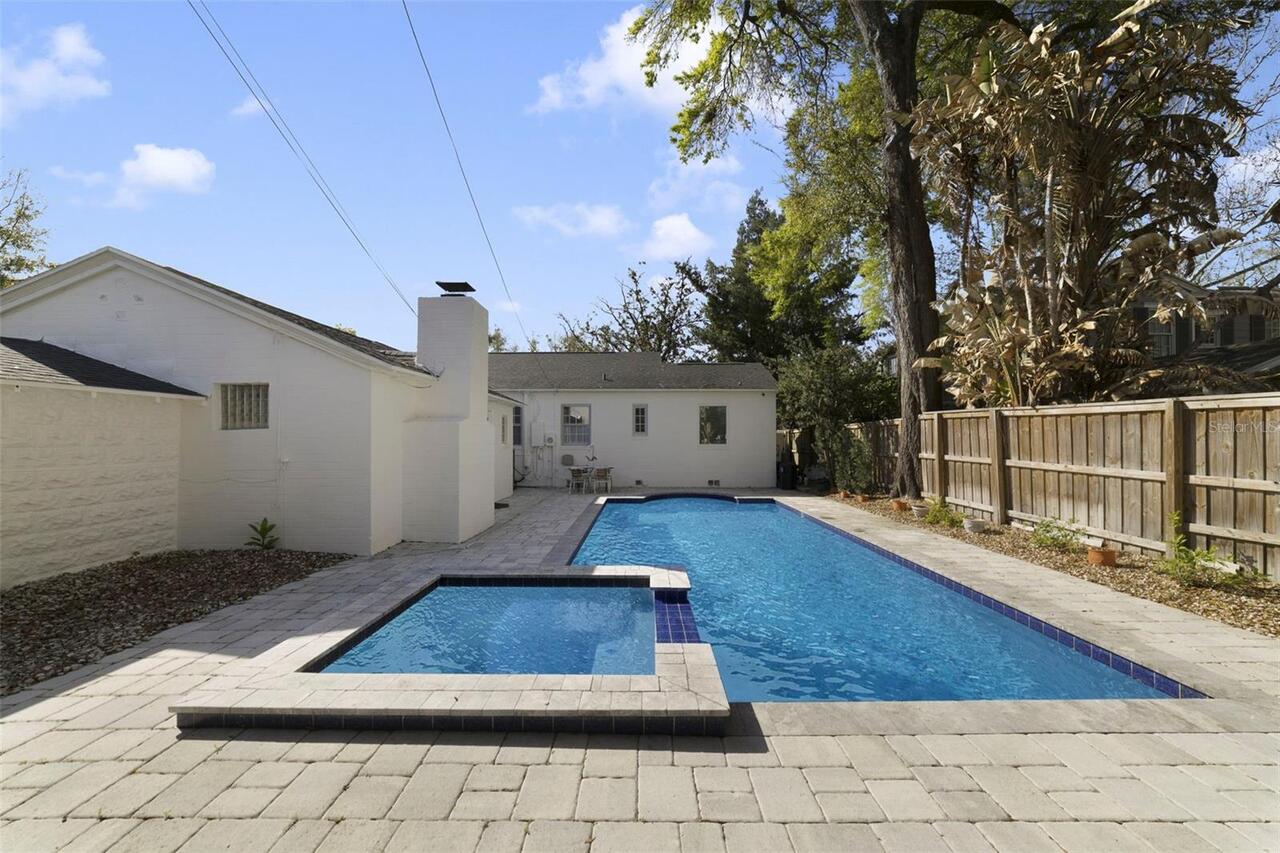 Listing Photo 11