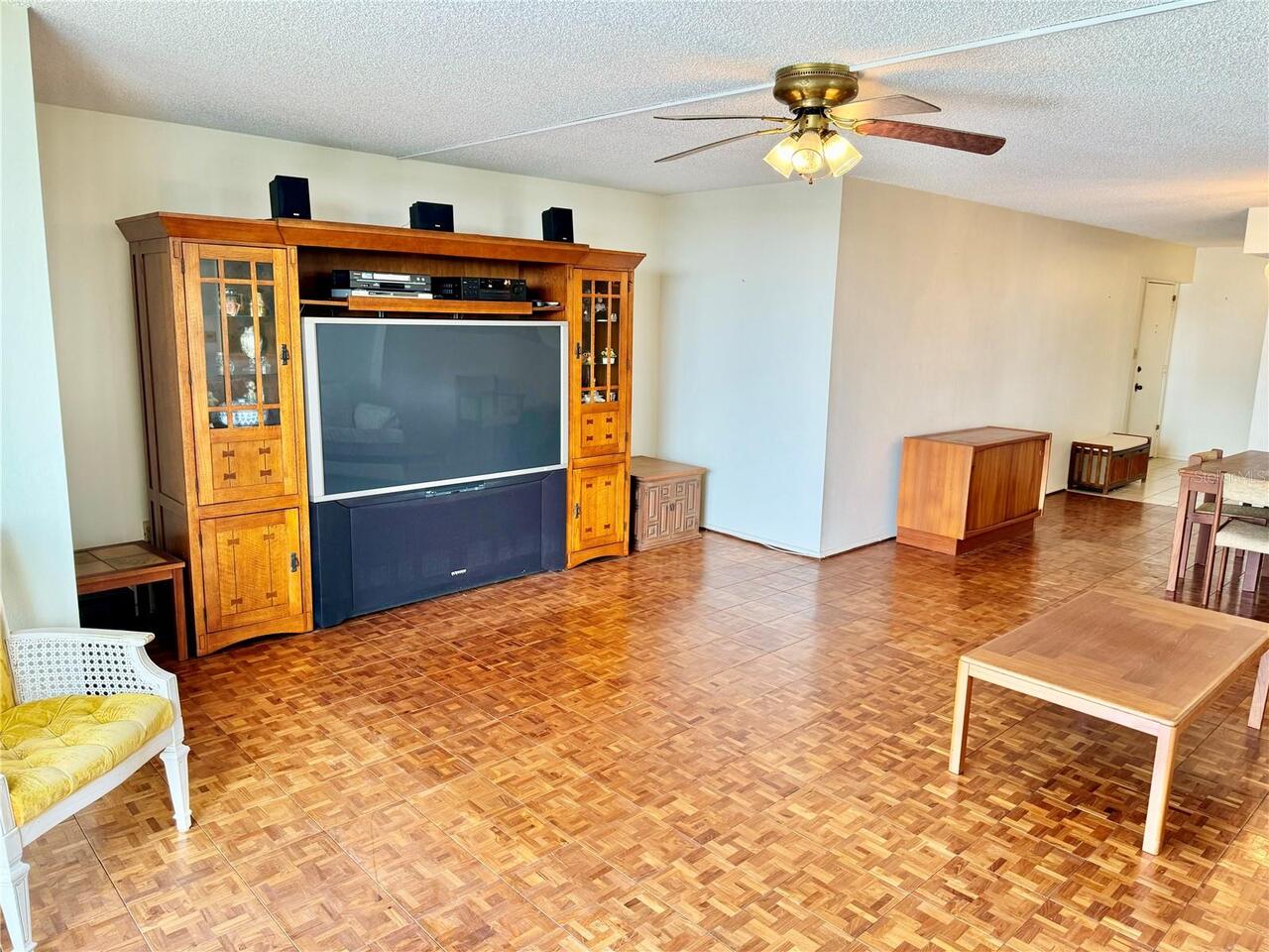 Listing Photo 43
