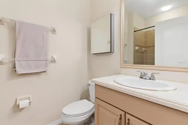 Listing Photo 22