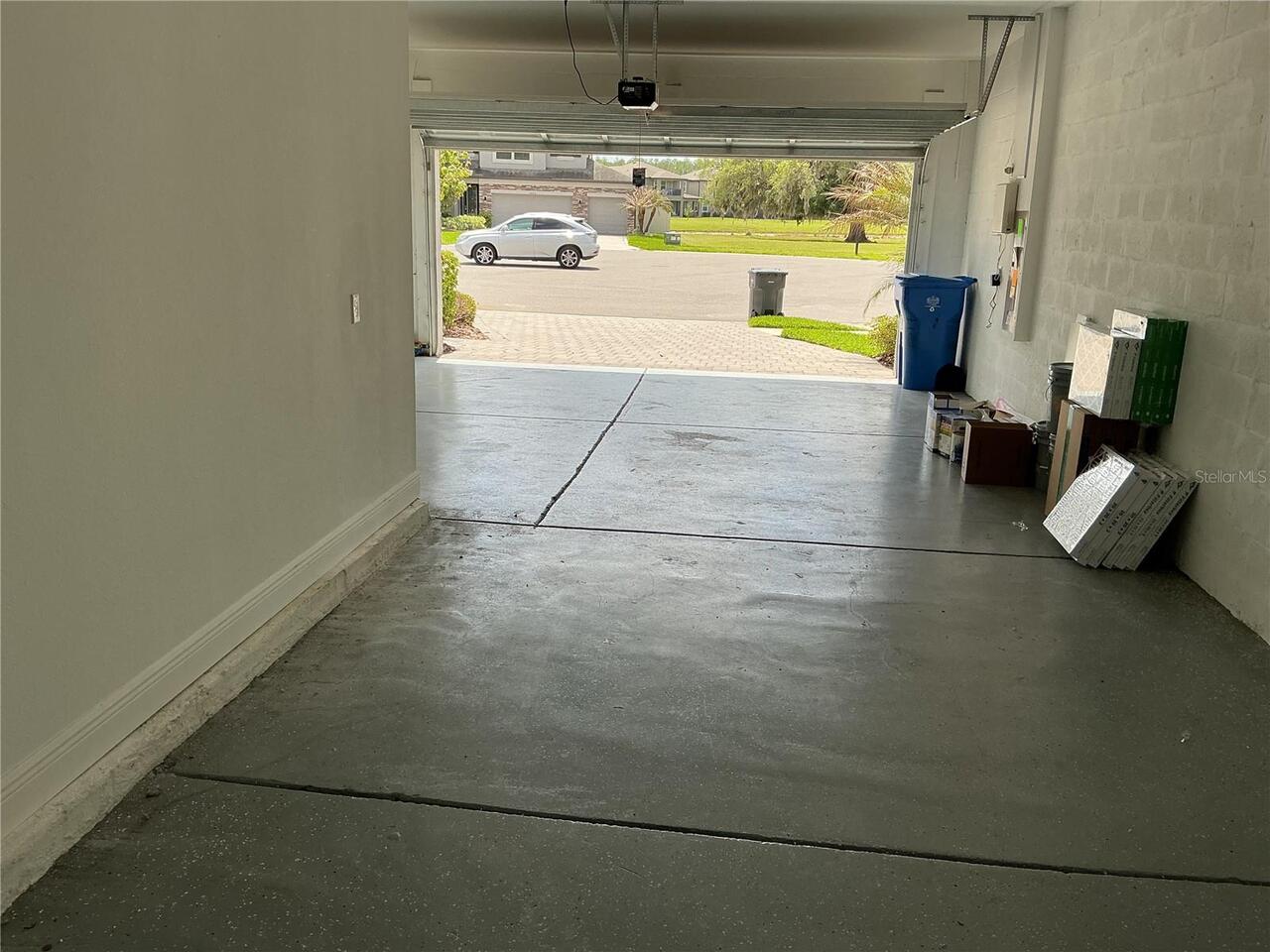 Listing Photo 11