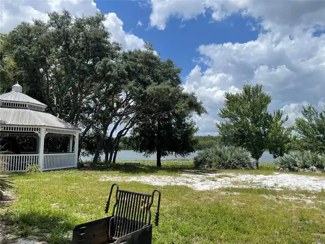 Listing Photo 27