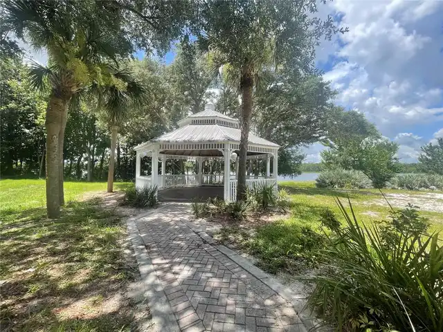 Listing Photo 28