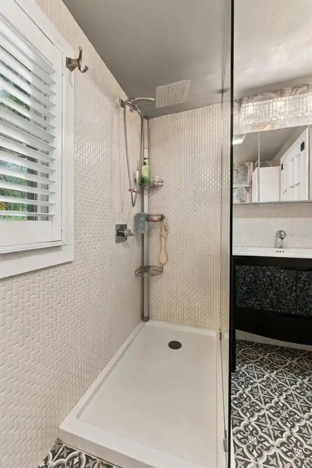Listing Photo 22