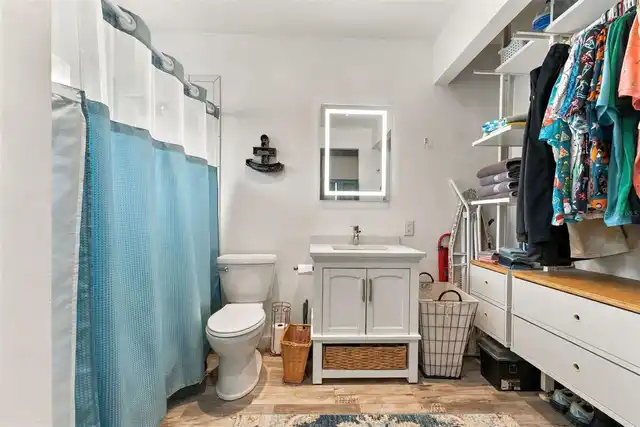 Listing Photo 37