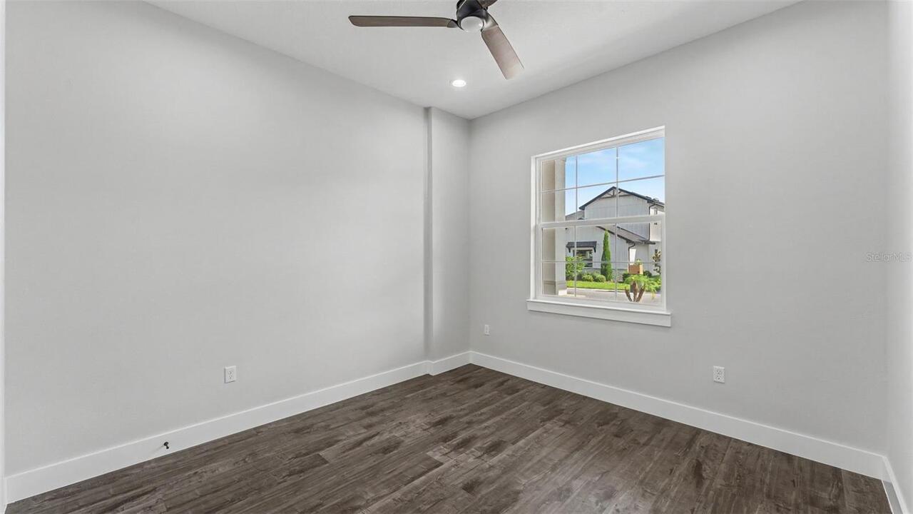 Listing Photo 32