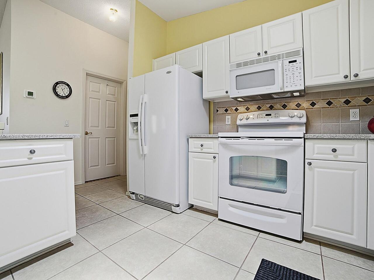 Listing Photo 7