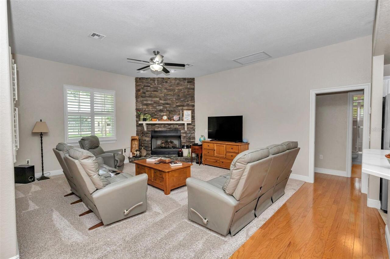 Listing Photo 19