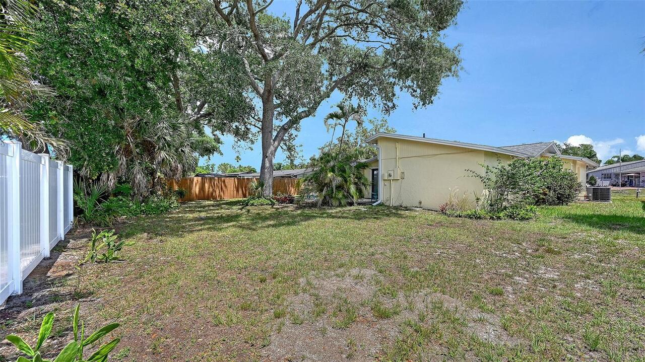 Listing Photo 19