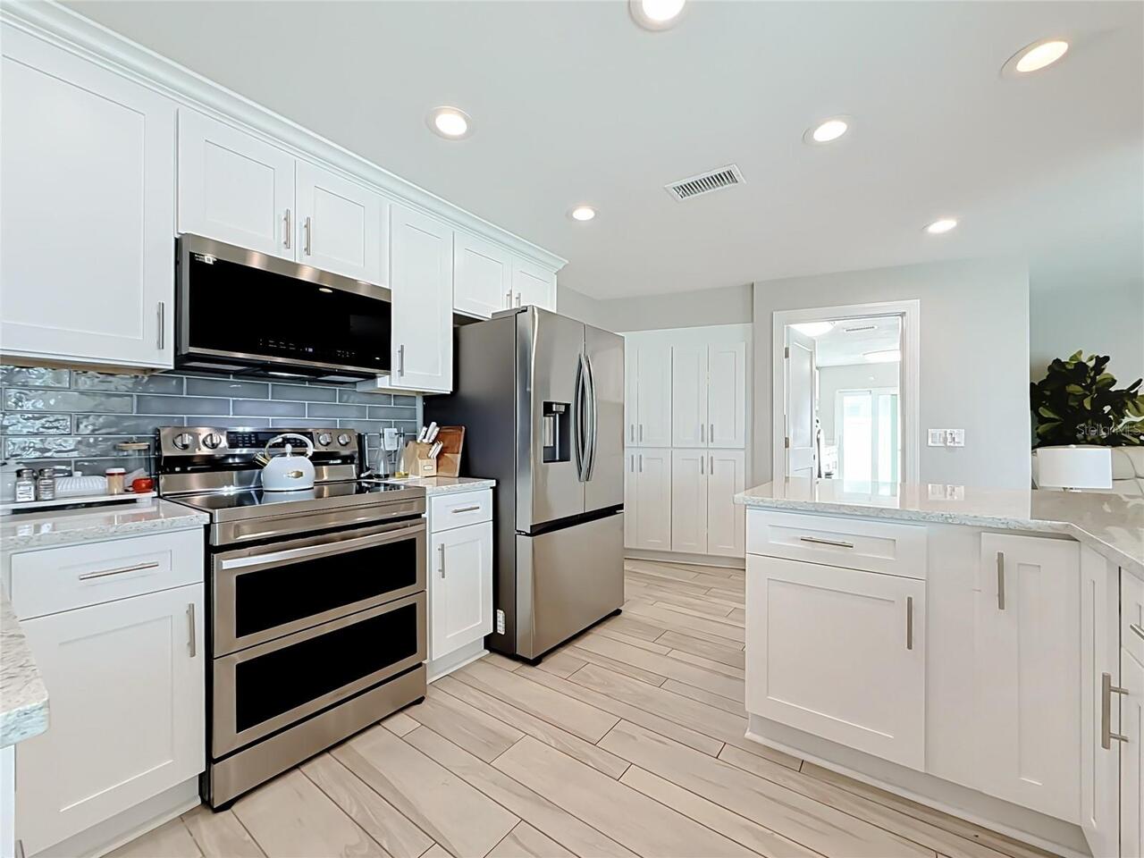 Listing Photo 15