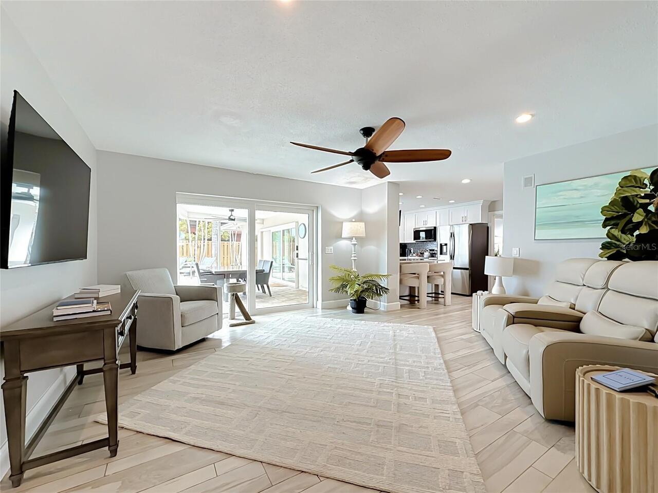 Listing Photo 22