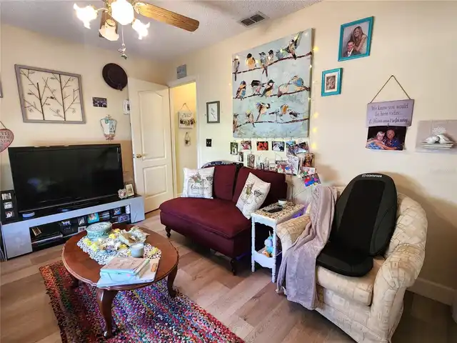 Listing Photo 15