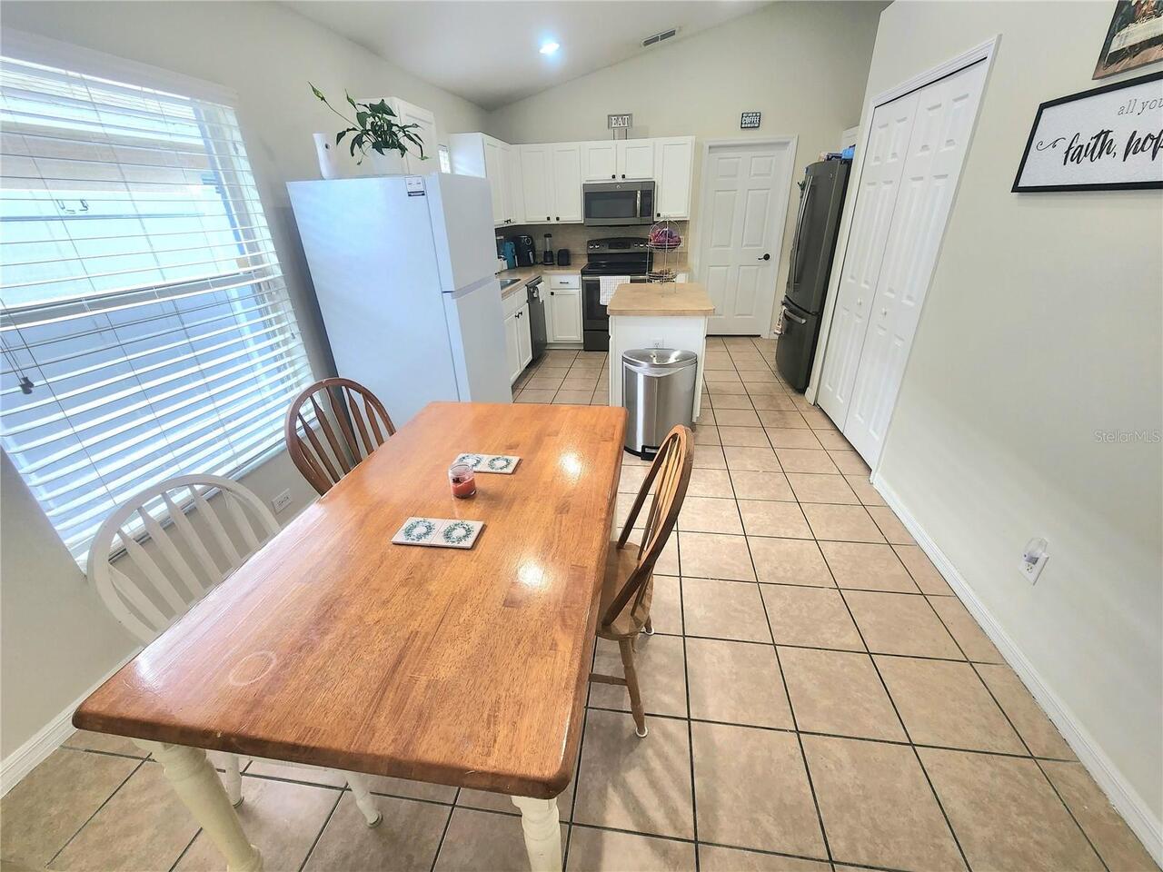 Listing Photo 16