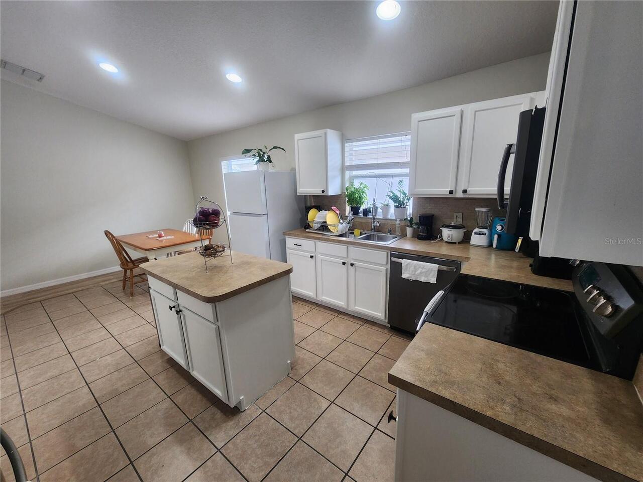 Listing Photo 18