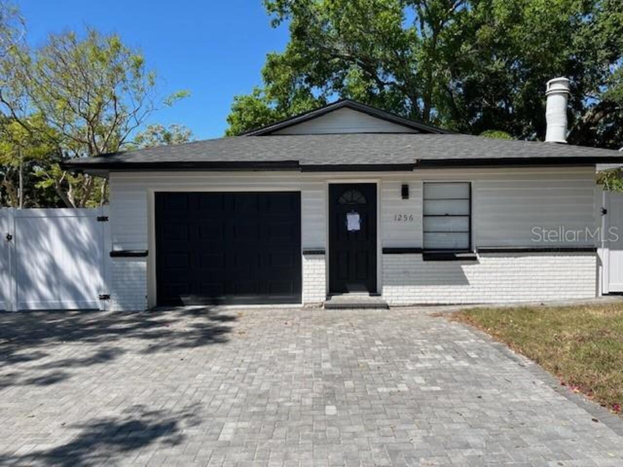 Listing Photo 9