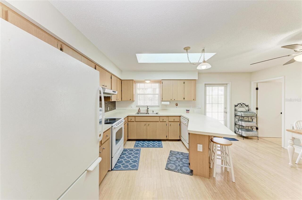 Listing Photo 25