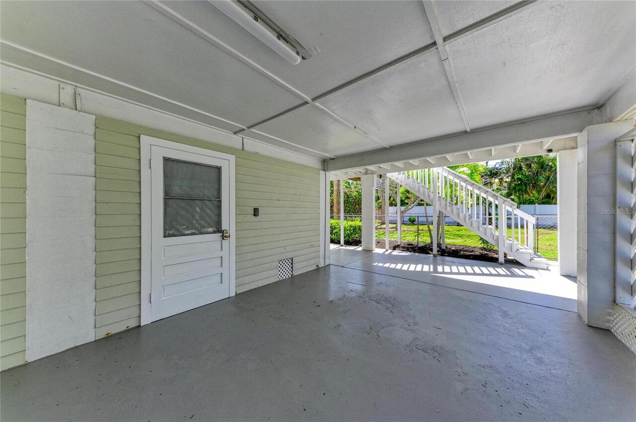 Listing Photo 9