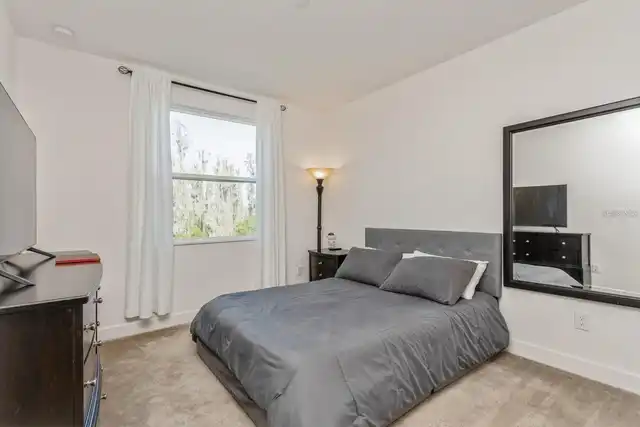 Listing Photo 25