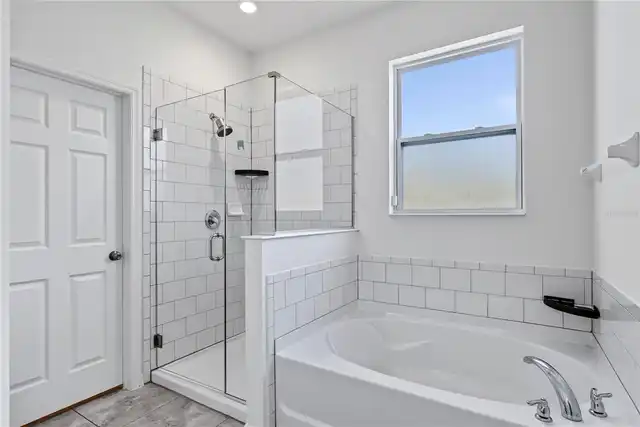 Listing Photo 21