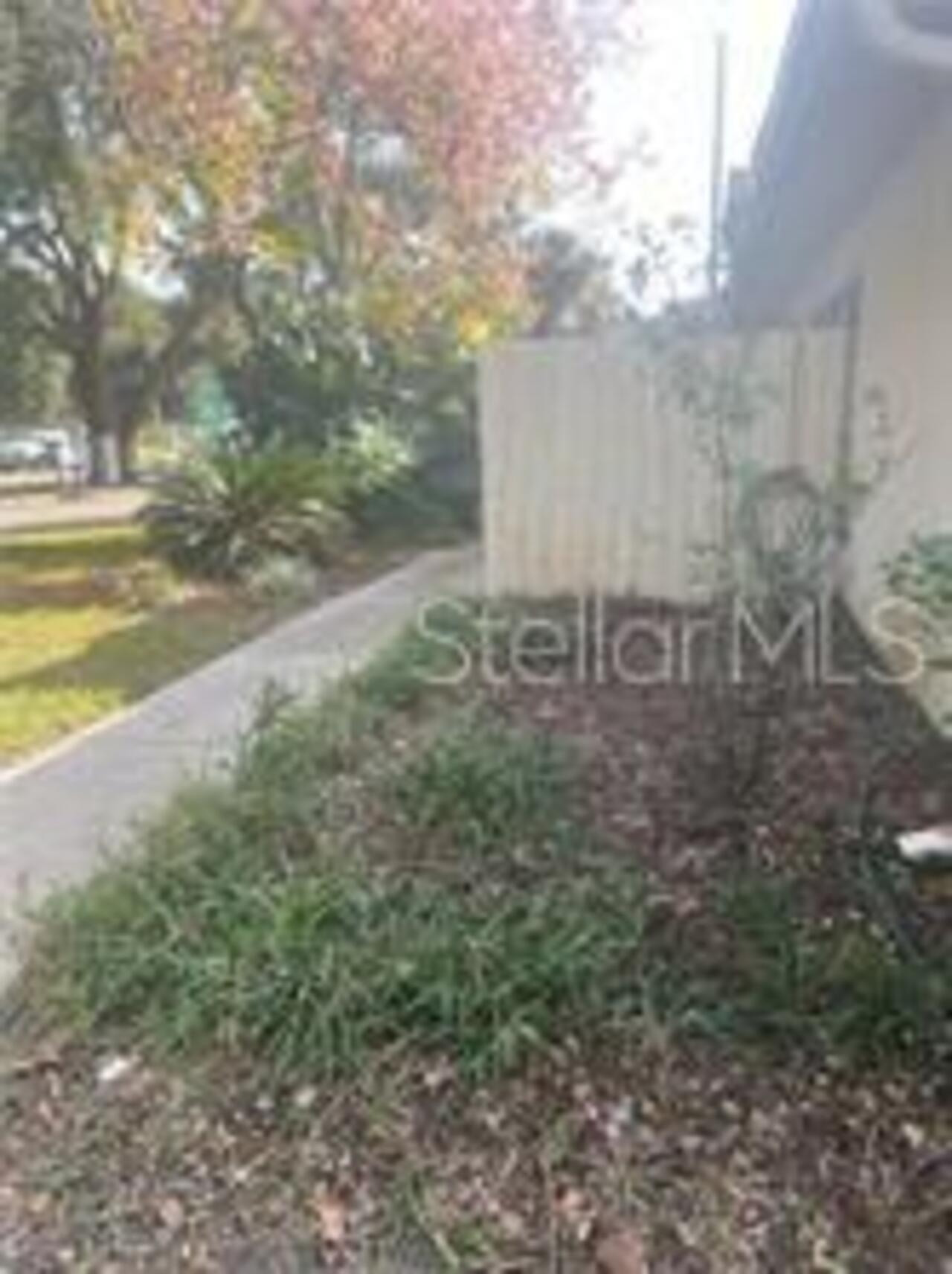 Listing Photo 12