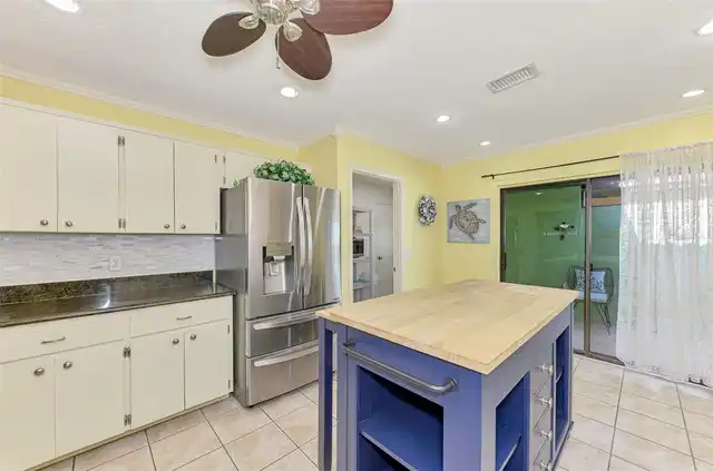 Listing Photo 19