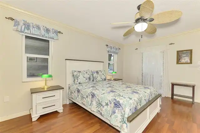 Listing Photo 24
