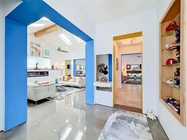 Listing Photo 6