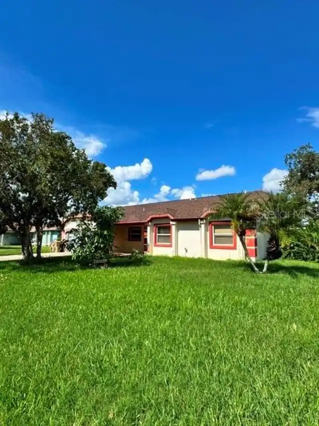 Listing Photo 5