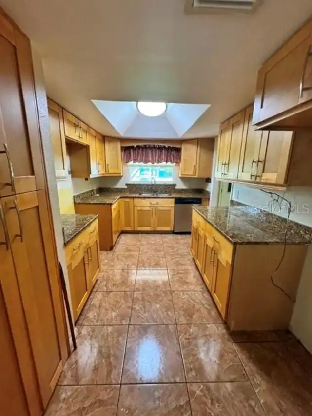Listing Photo 22