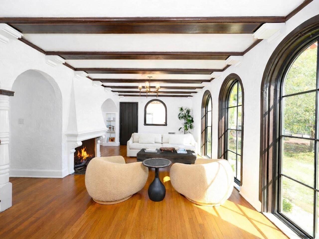 Listing Photo 8