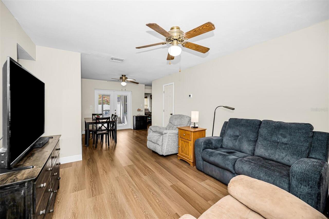 Listing Photo 7